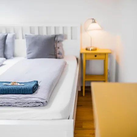 Apartment Ema